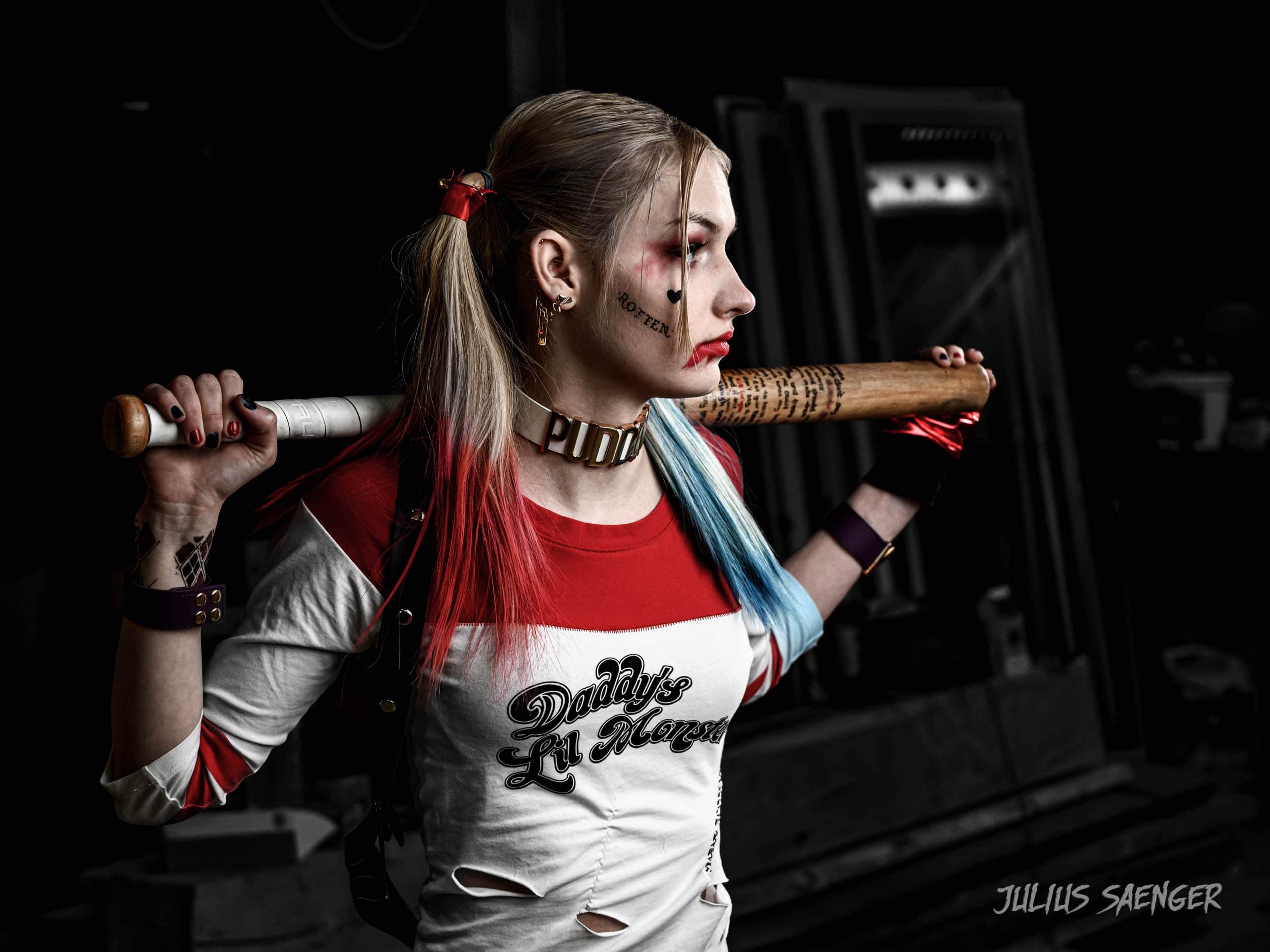 Portrait von Loana Schäfer als Harley Quinn